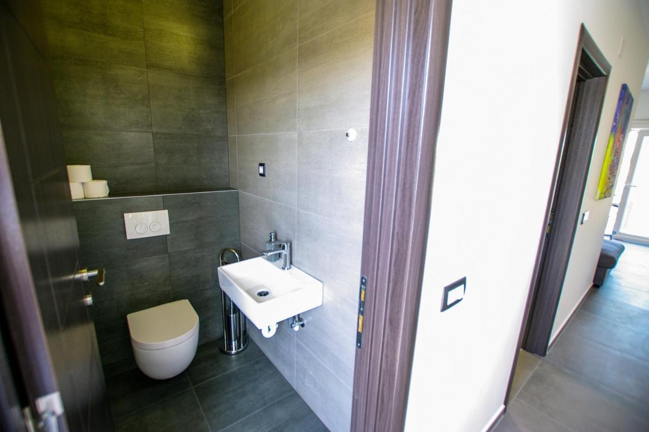 Apartmani Hiza I Vila Betina  Exterior photo